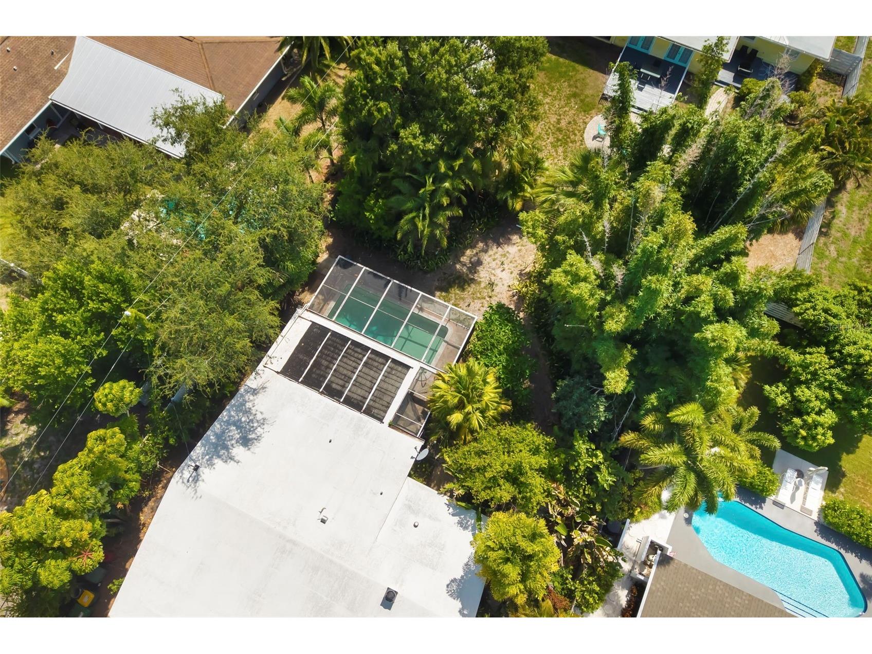 2742 S East Avenue Sarasota FL 34239 A4692545 image47