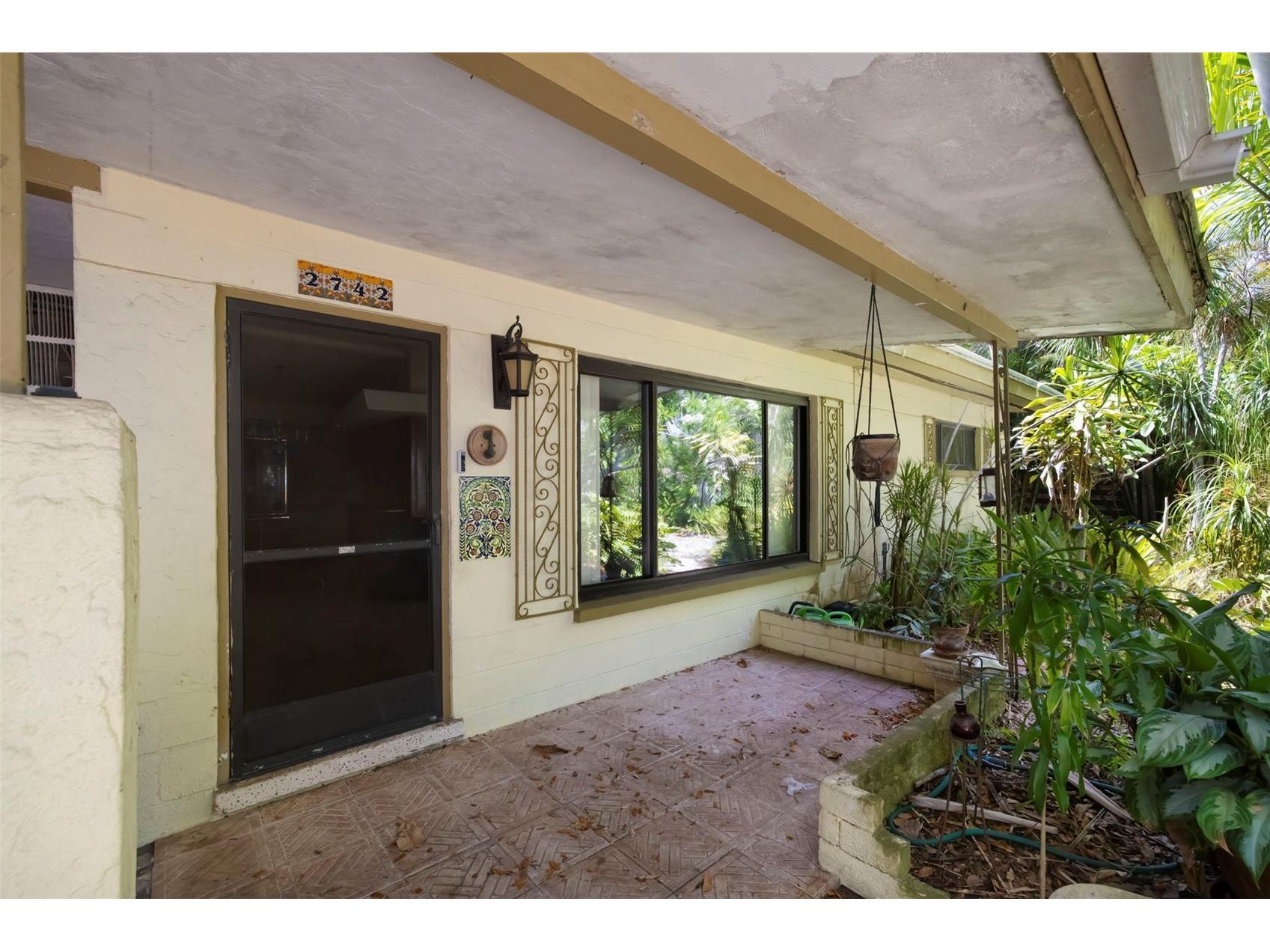 2742 S East Avenue Sarasota FL 34239 A4692545 image5