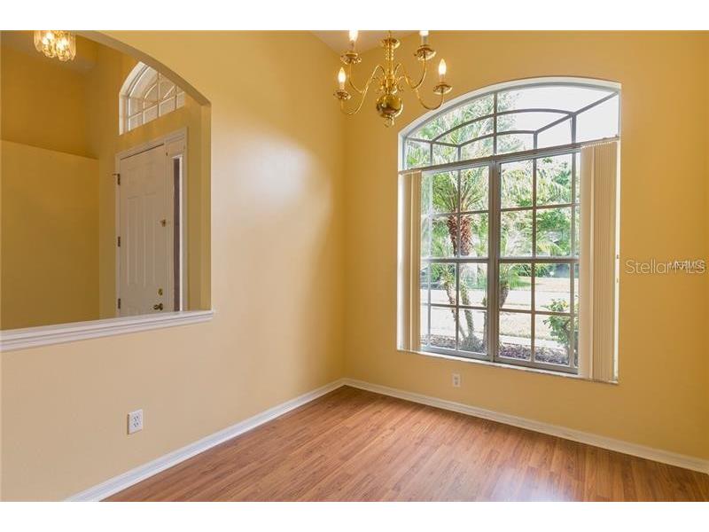 2743 Abbey Grove Drive Valrico FL 33594 TB8428210 image4