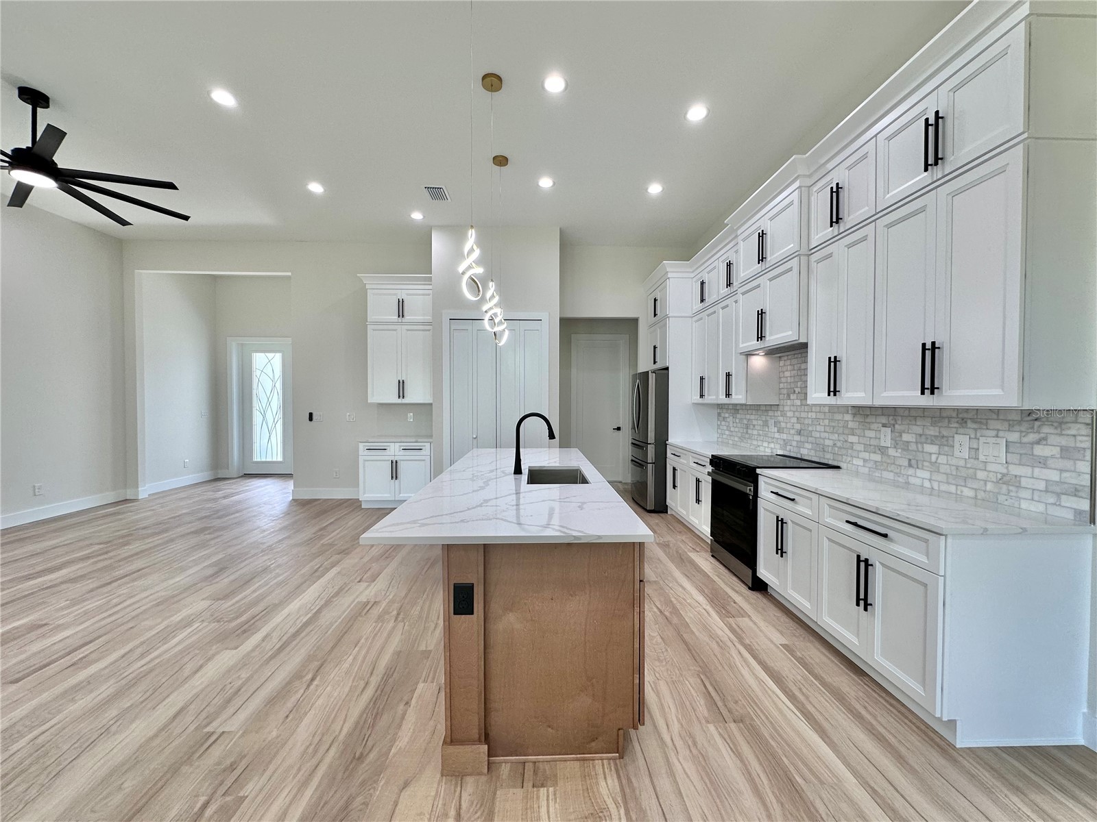 2743 Begonia Terrace North Port FL 34286 C7509601 image12