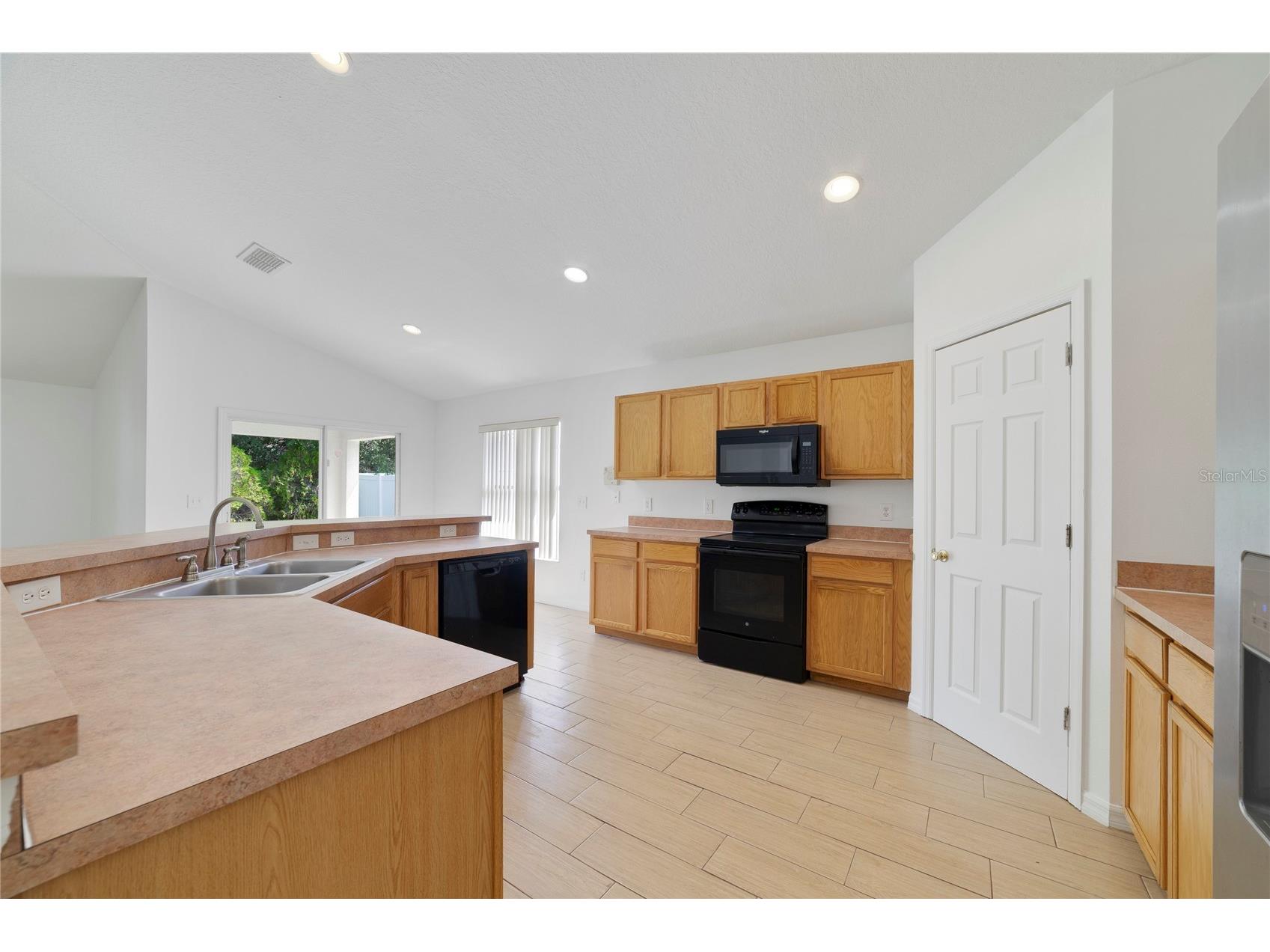 2743 Eagle Canyon Drive S Kissimmee FL 34746 O6419219 image8