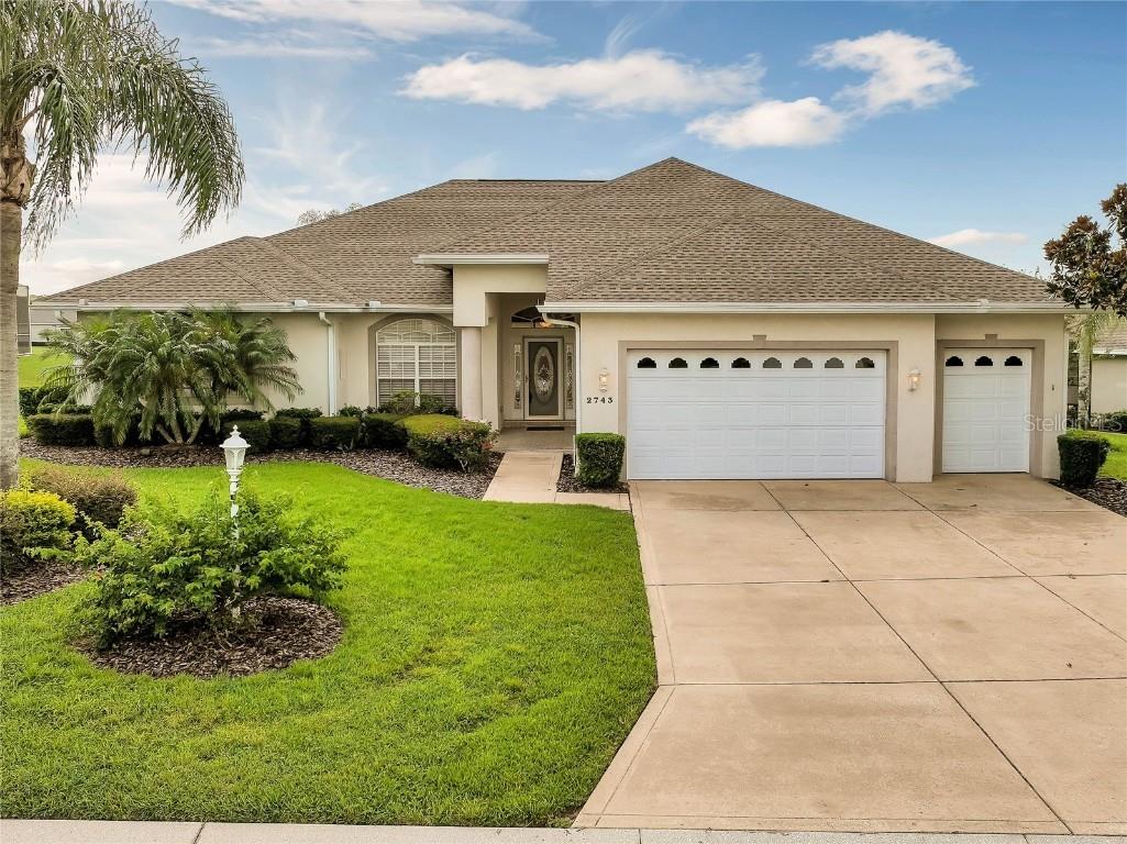 2743 Huntington Hills Drive Lakeland FL 33810 - LAKE LESTER O6133828 image1