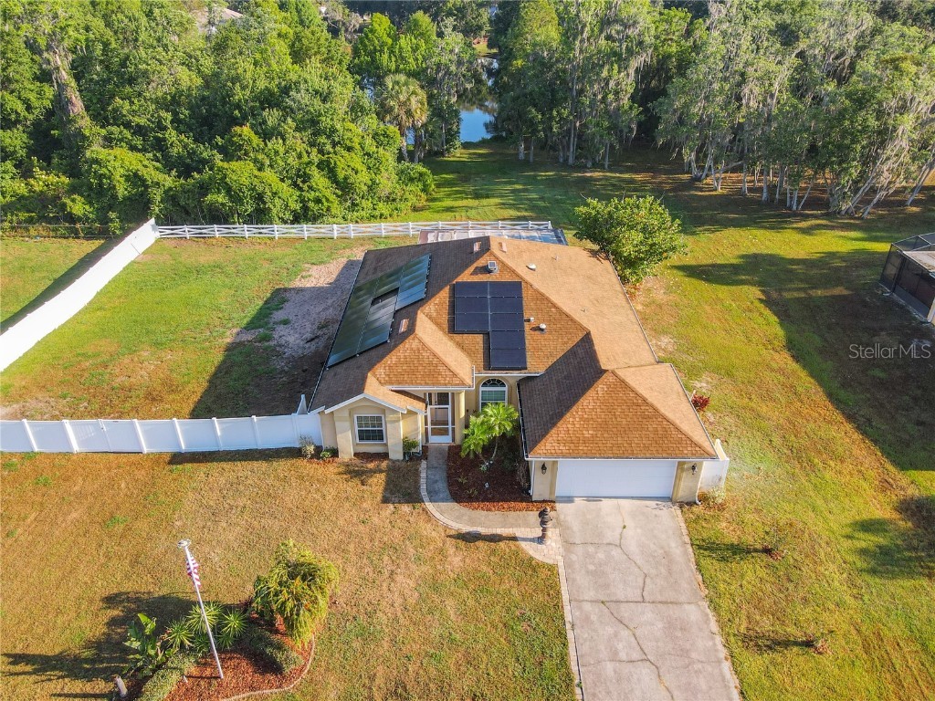 2743 Lake Pierce Drive Lake Wales FL 33898 P4925213 image1