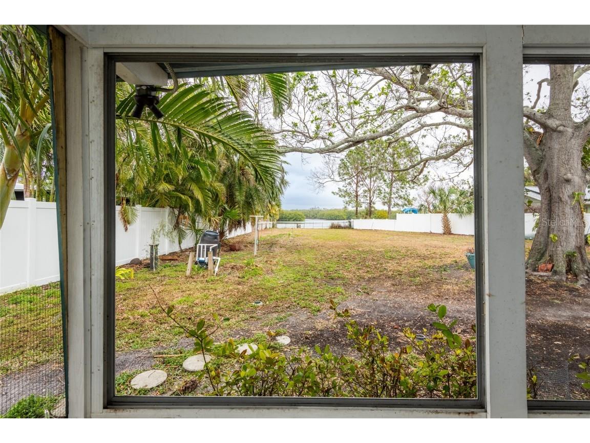 2744 45th Street S Gulfport FL 33711 - CLAM BAYOU TB8338935 image10