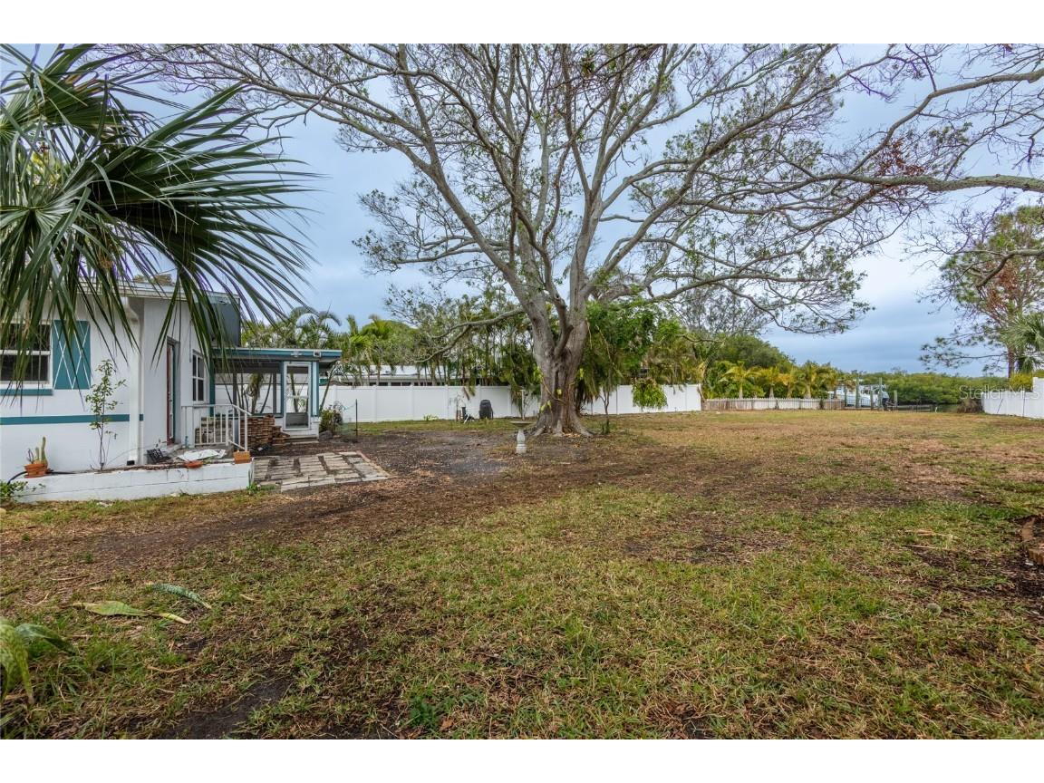 2744 45th Street S Gulfport FL 33711 - CLAM BAYOU TB8338935 image12