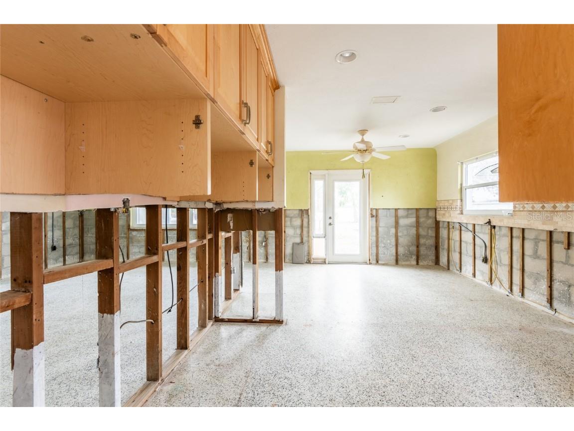 2744 45th Street S Gulfport FL 33711 - CLAM BAYOU TB8338935 image18