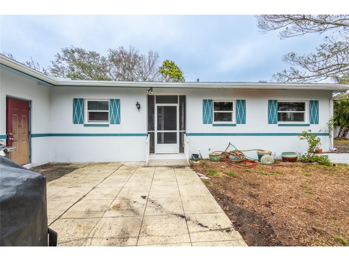 2744 45th Street S Gulfport FL 33711 - CLAM BAYOU TB8338935 image2