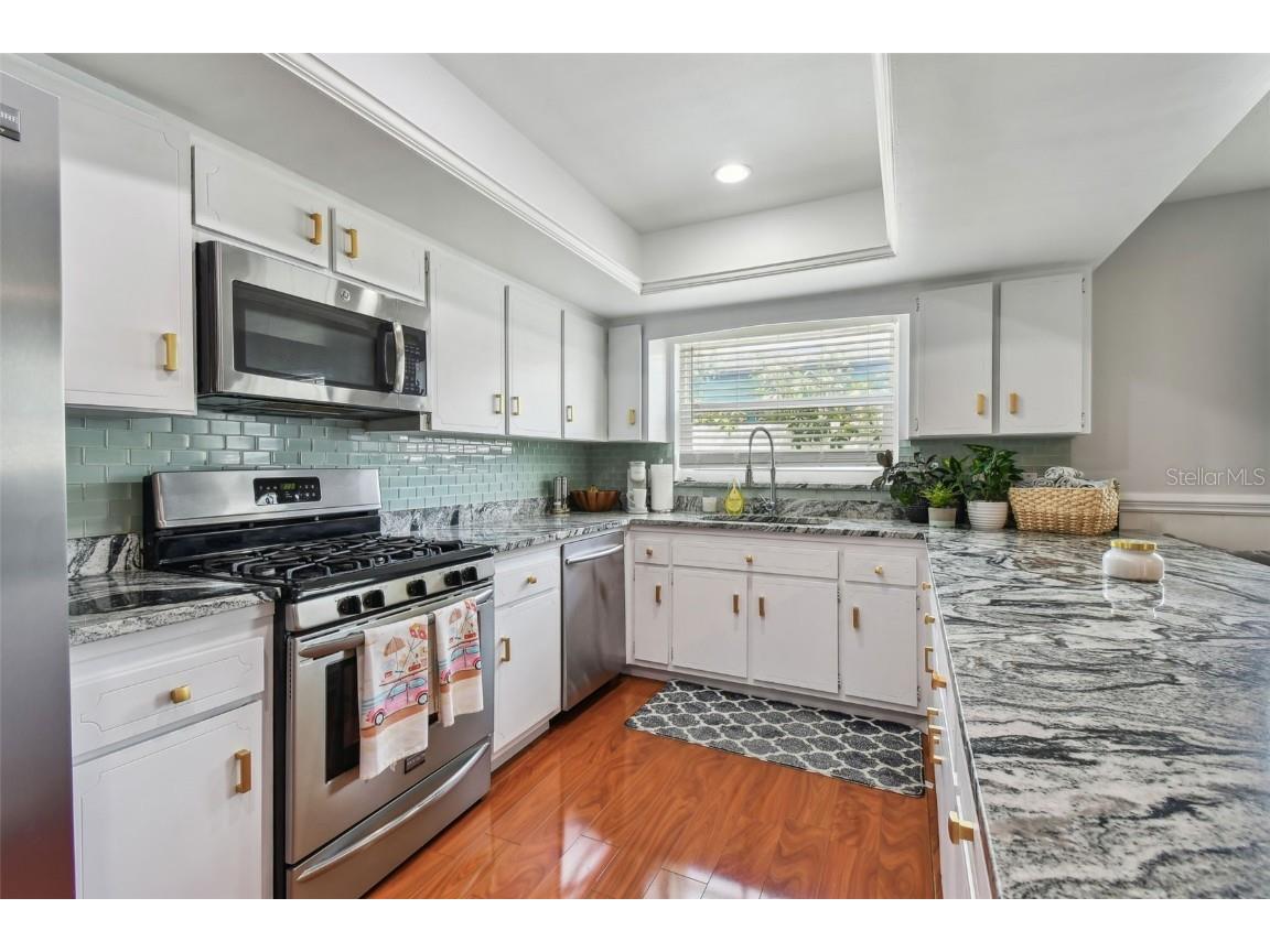 2744 68th Avenue S Saint Petersburg FL 33712 TB8445245 image13