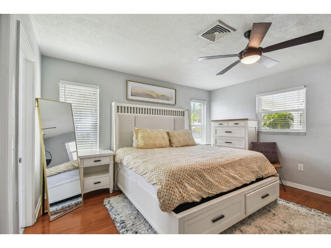 2744 68th Avenue S Saint Petersburg FL 33712 TB8445245 image18