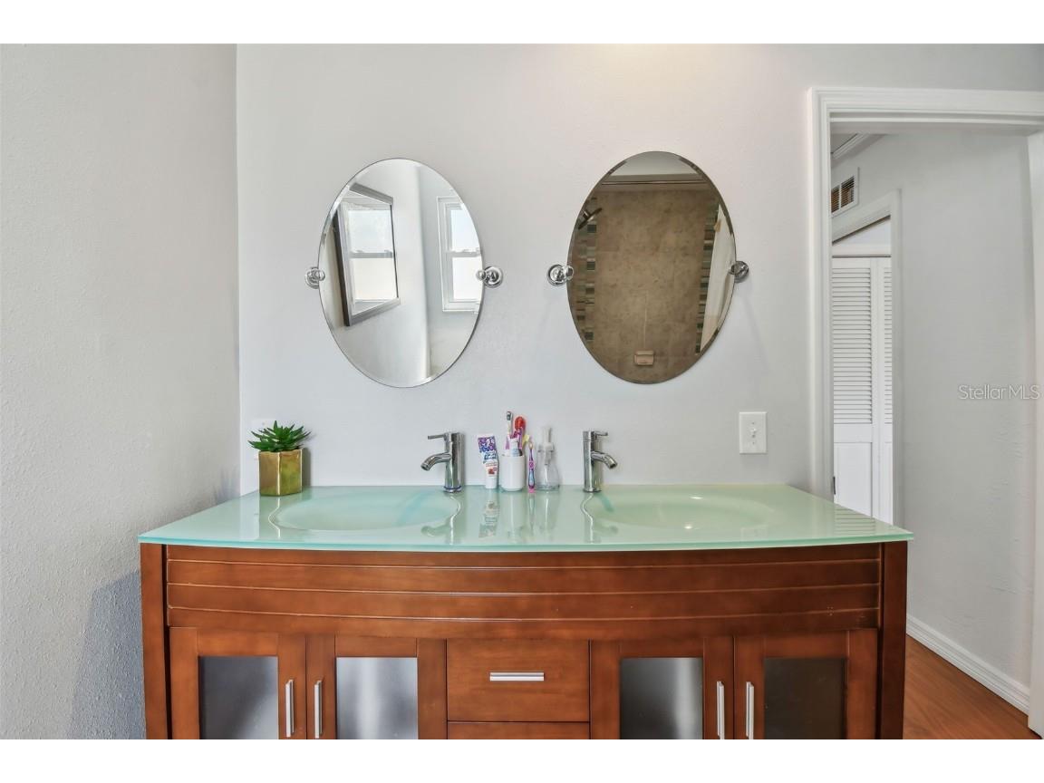 2744 68th Avenue S Saint Petersburg FL 33712 TB8445245 image25