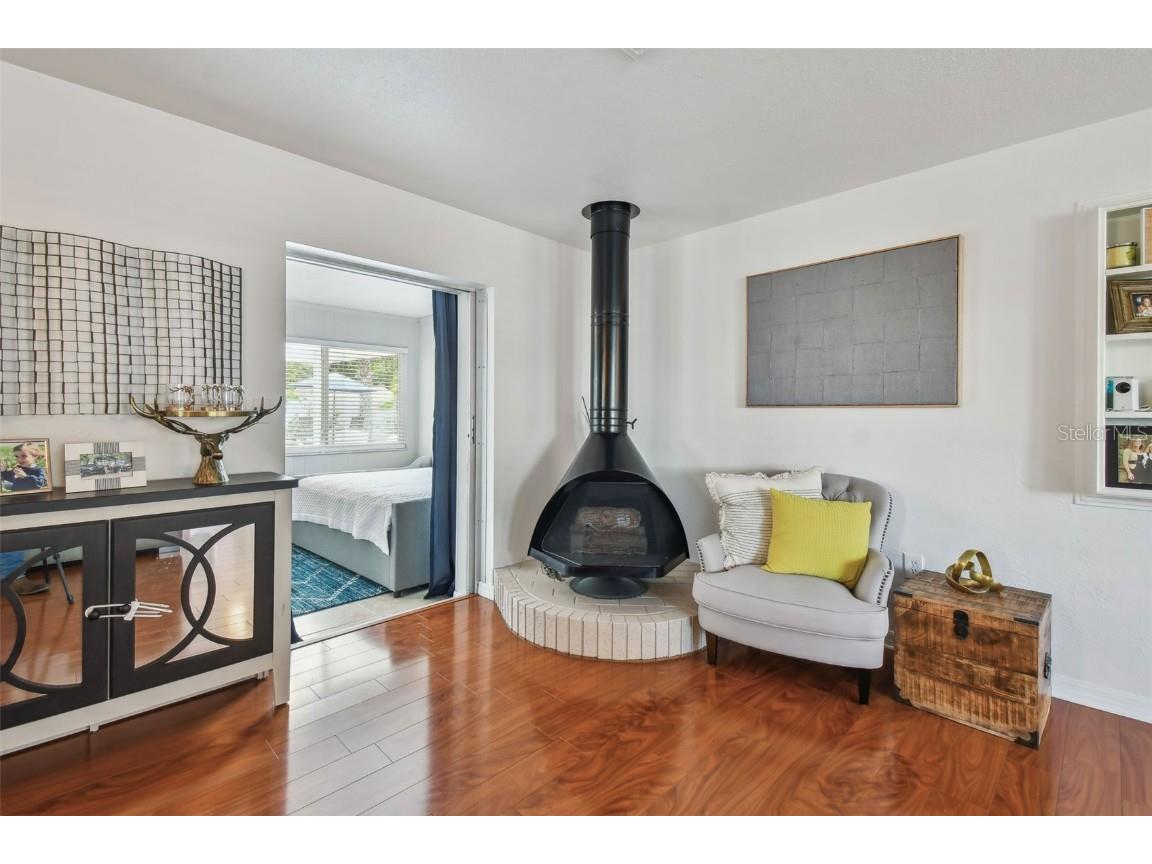 2744 68th Avenue S Saint Petersburg FL 33712 TB8445245 image8