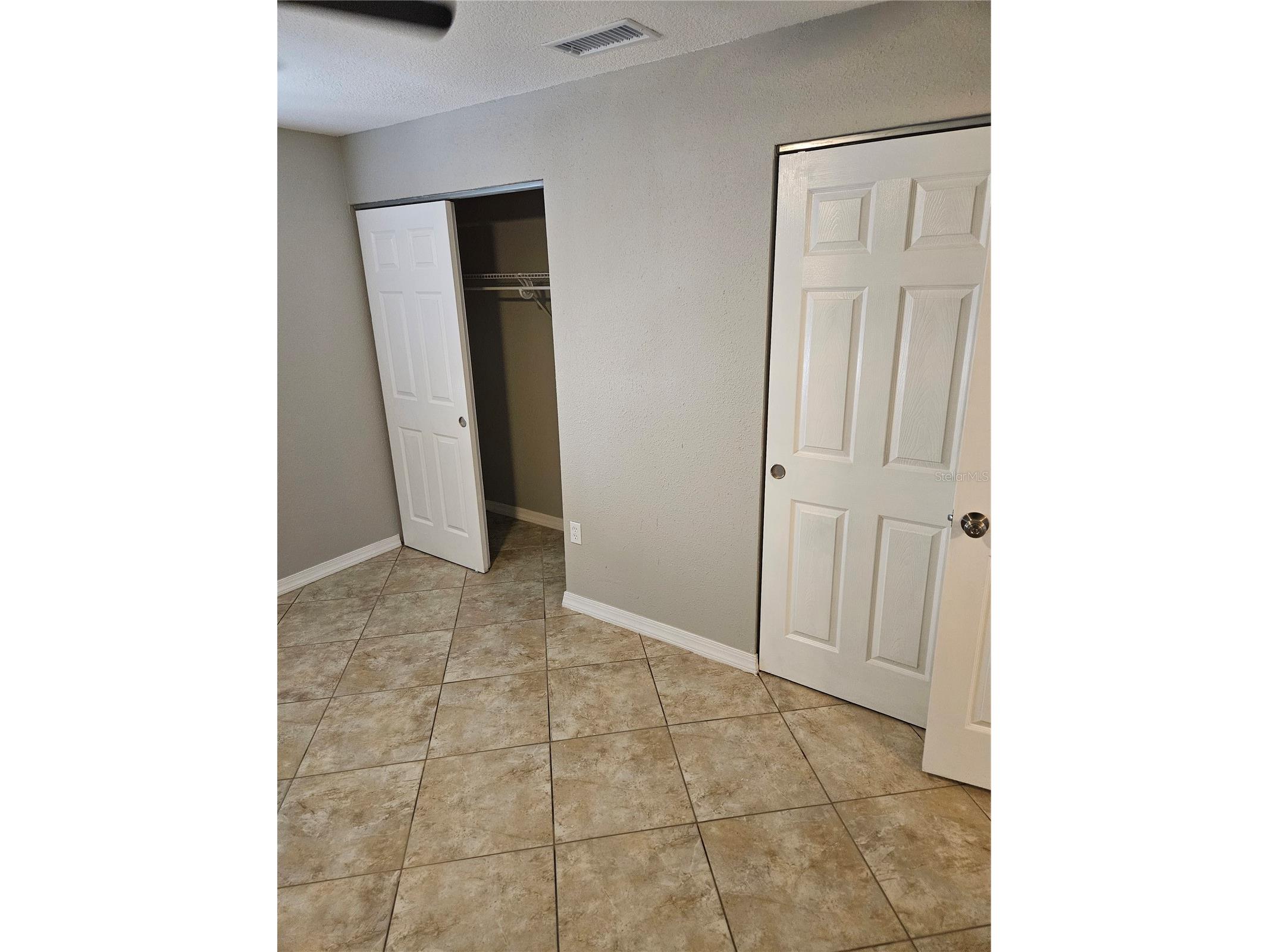 2744 Hidden Lake Boulevard #C Sarasota FL 34237 A4683649 image4