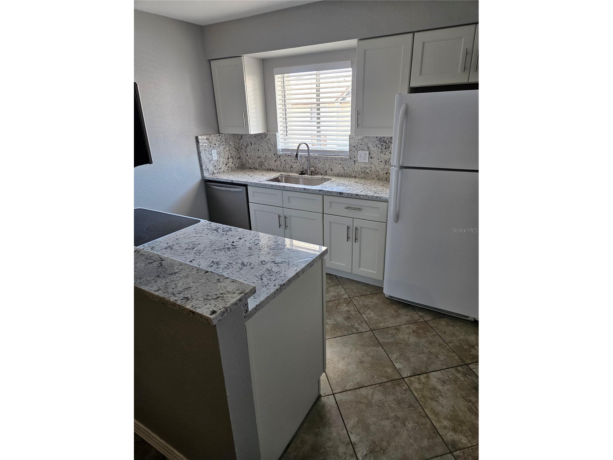 2744 Hidden Lake Boulevard #C Sarasota FL 34237 A4683649 image7