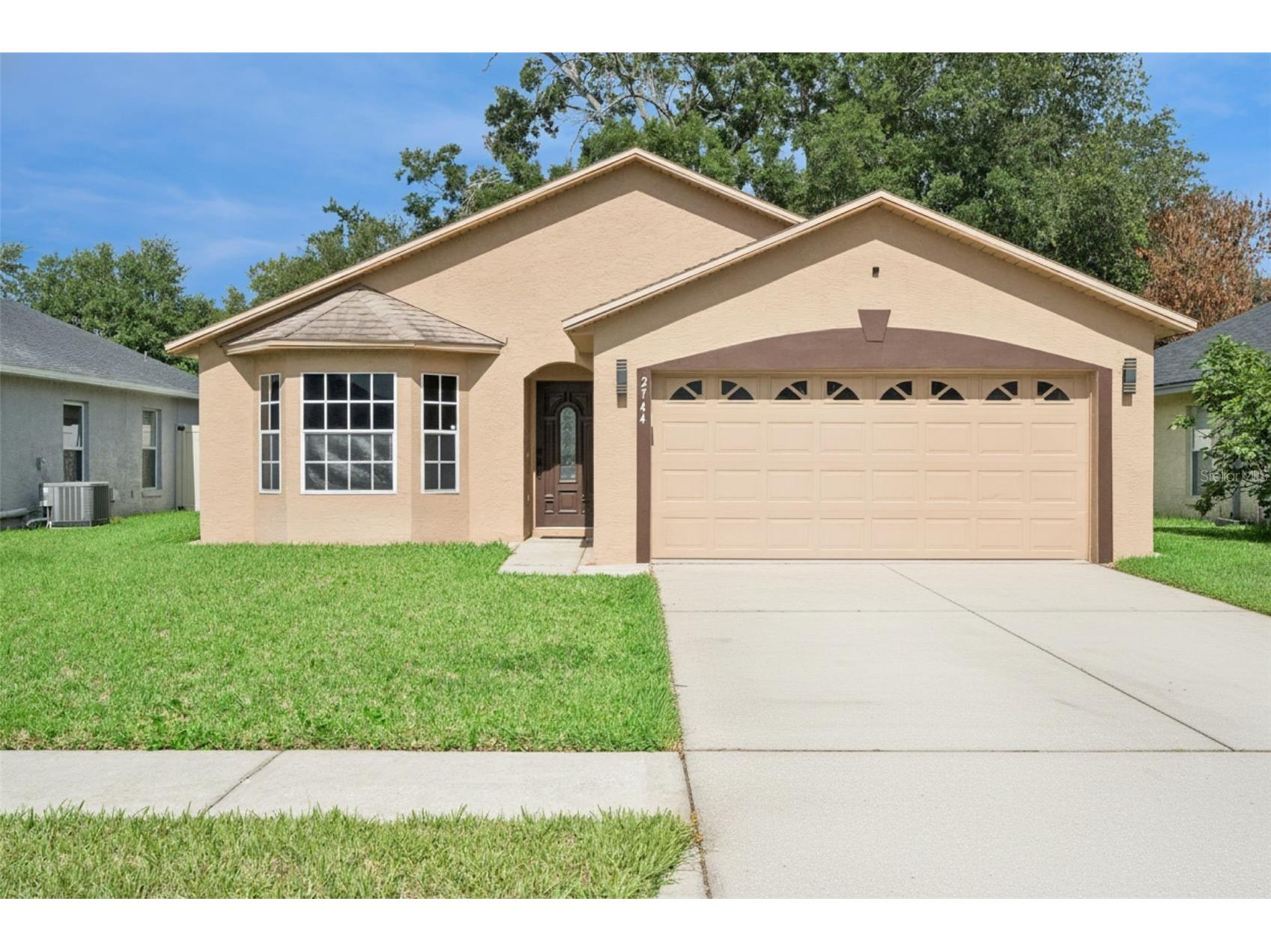 2744 Palm Isle Way Orlando FL 32829 O6409069 image1