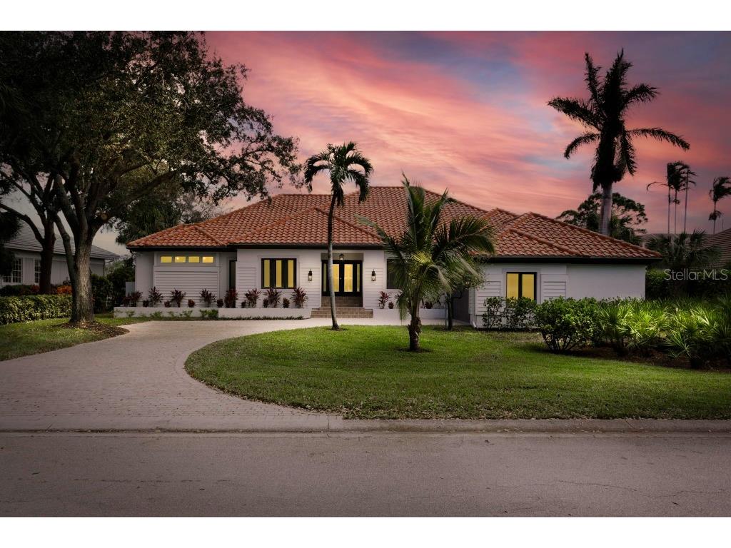 27441 Country Club Drive Bonita Springs FL 34134 W7869256 image1