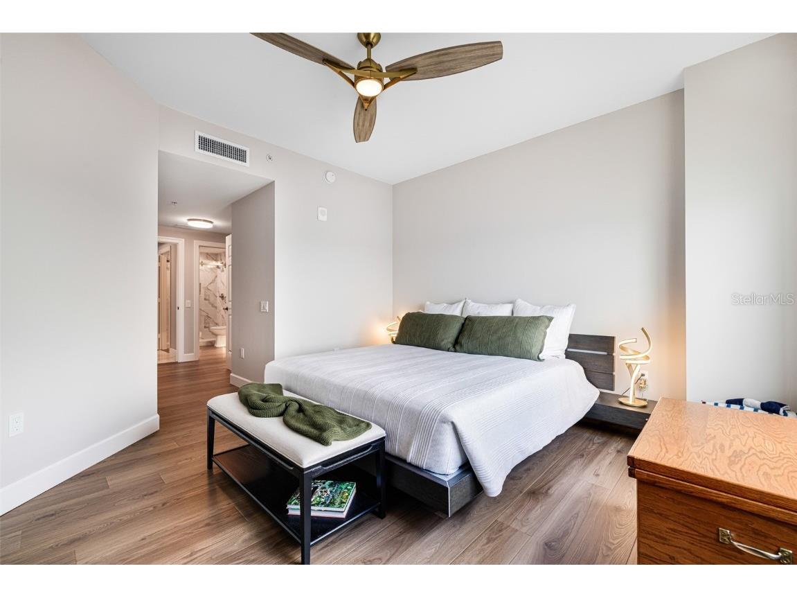 2745 1st Street #1402 Fort Myers FL 33916 - CALOOSAHATCHEE RIVER C7507851 image28