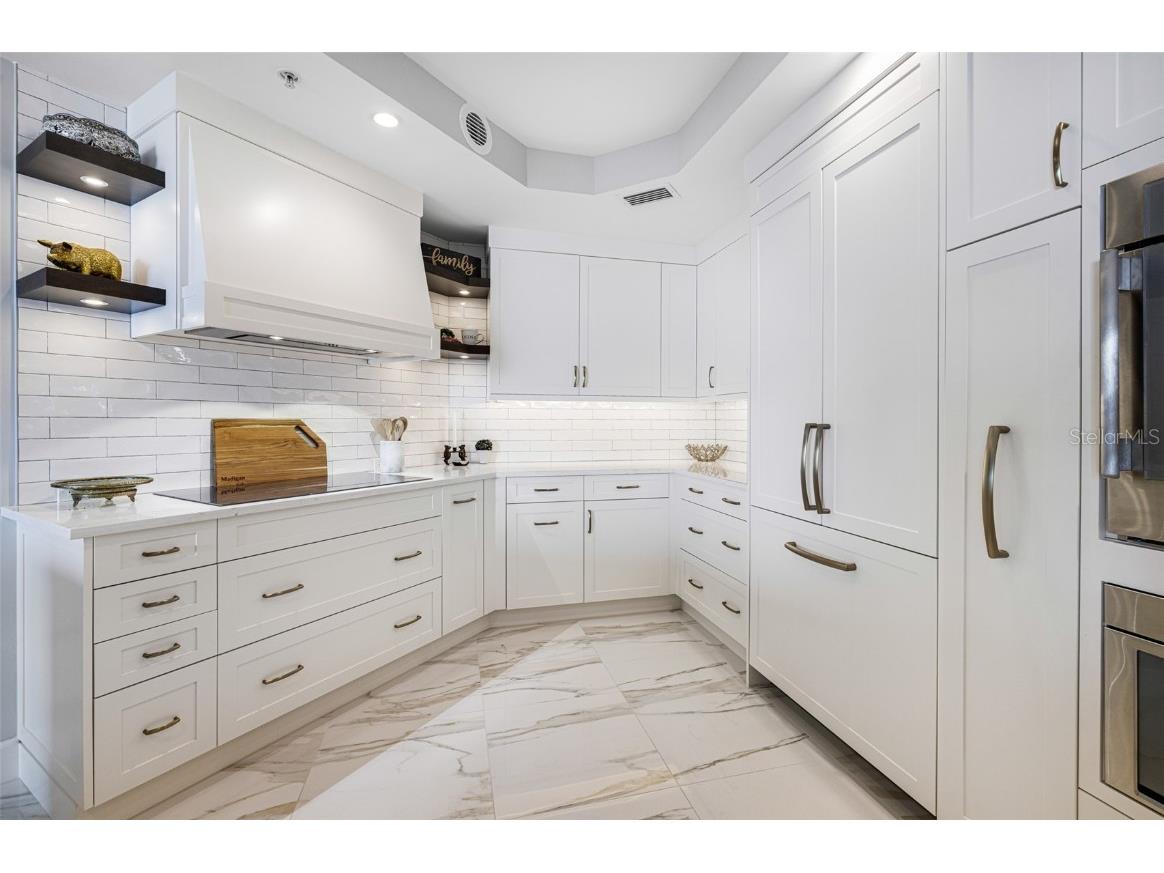 2745 1st Street #1402 Fort Myers FL 33916 - CALOOSAHATCHEE RIVER C7507851 image4