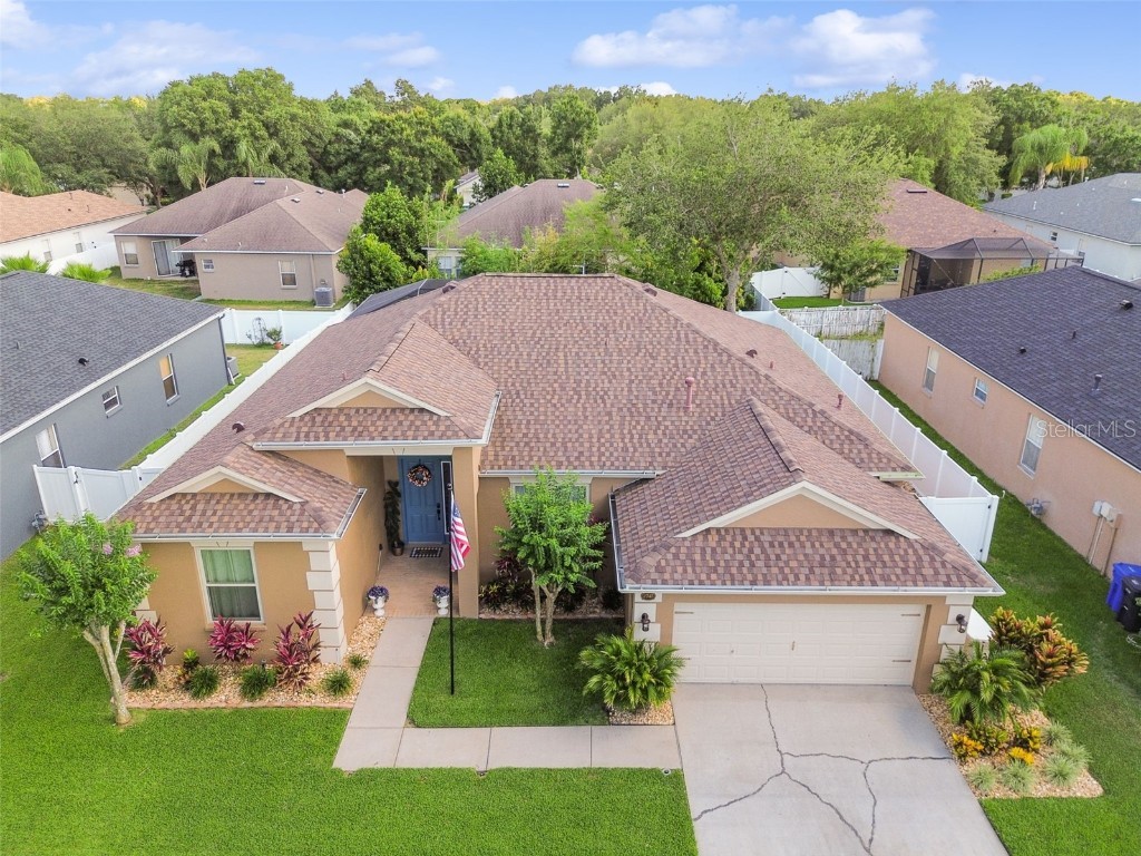 2745 Abbey Grove Drive Valrico FL 33594 T3528731 image1