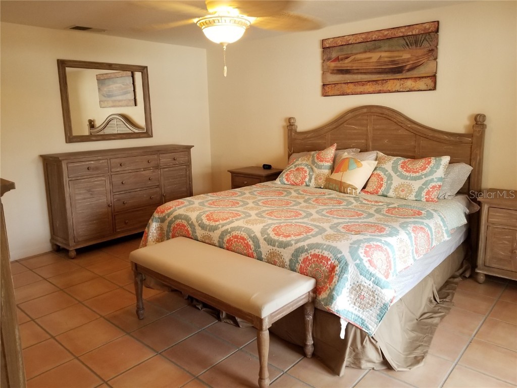 2745 Cardwell Way Sarasota FL 34231 A4651921 image14