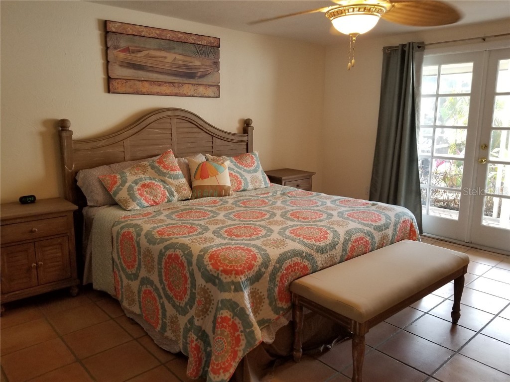 2745 Cardwell Way Sarasota FL 34231 A4651921 image15