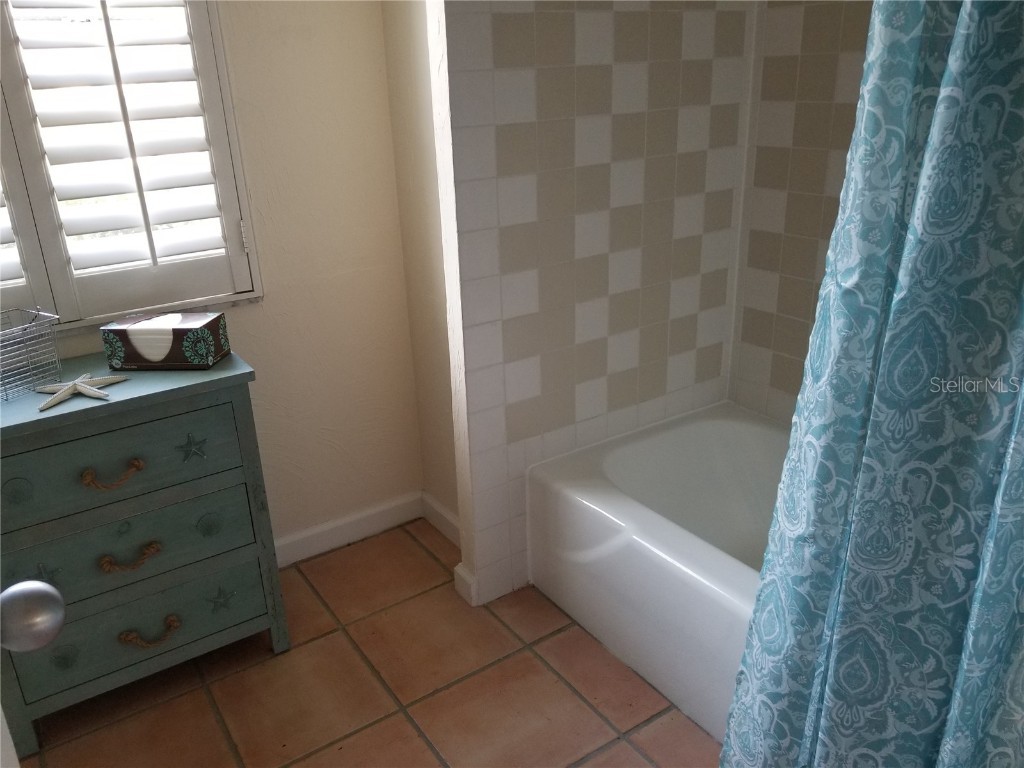 2745 Cardwell Way Sarasota FL 34231 A4651921 image21