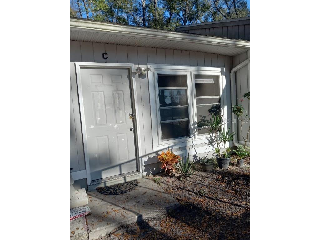 2745 NE 48th Court #C Ocala FL 34470 OM673226 image1