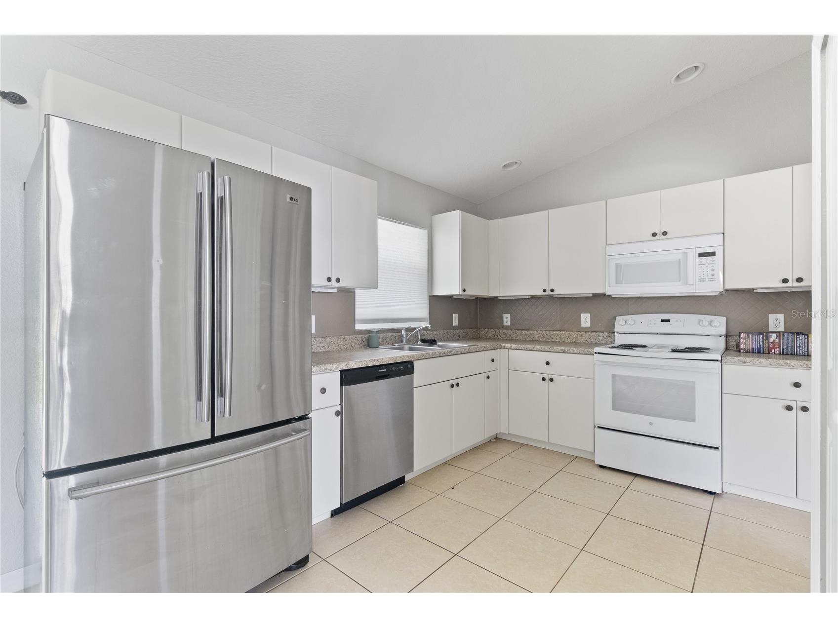 2745 Nellie Lane North Port FL 34286 C7527847 image12