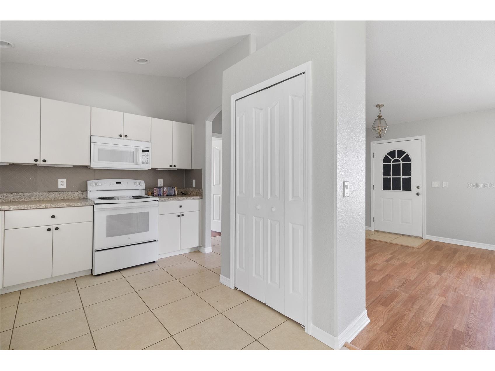 2745 Nellie Lane North Port FL 34286 C7527847 image13