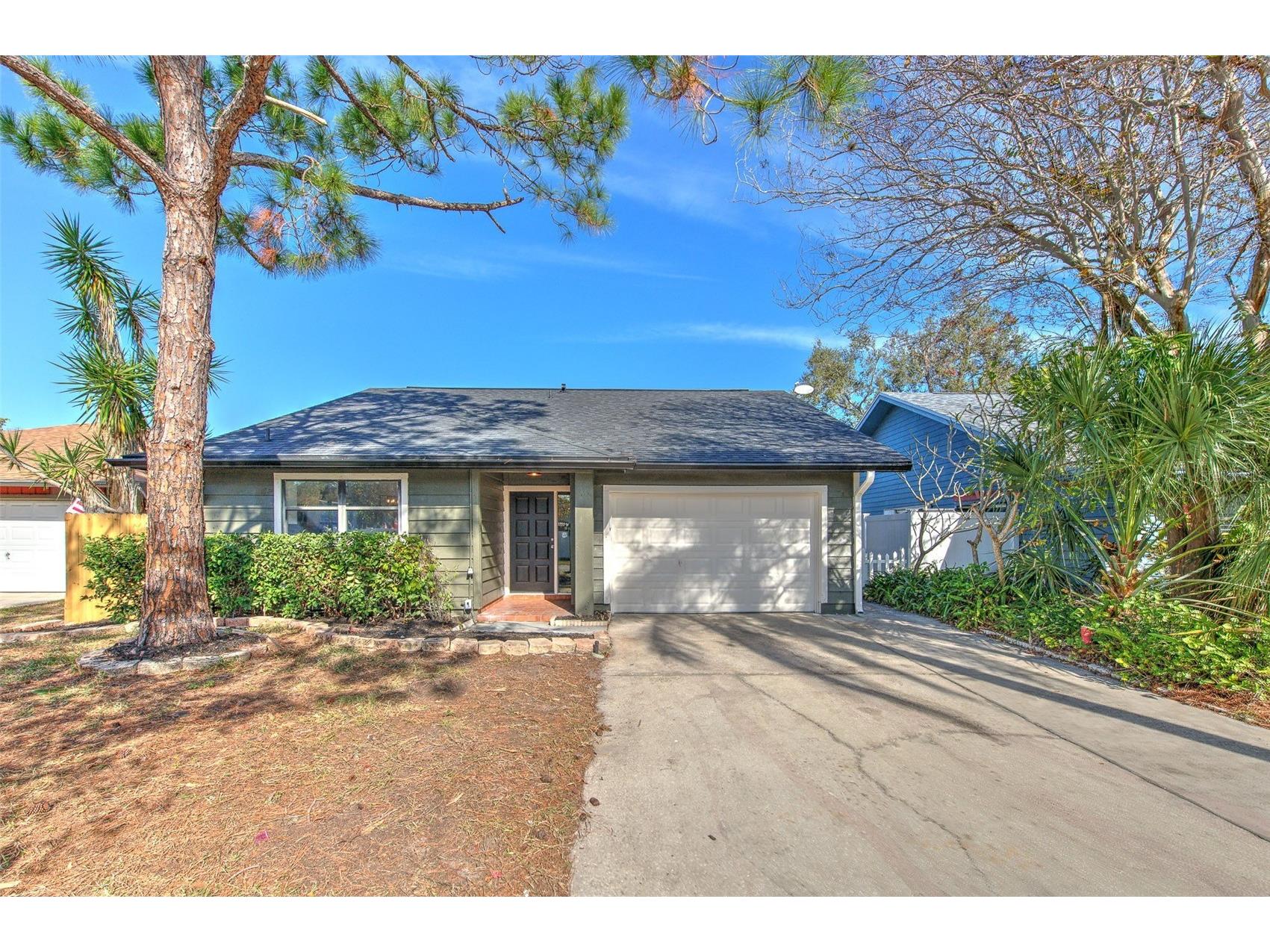 2745 Whispering Drive N Largo FL 33771 TB8452767 image1