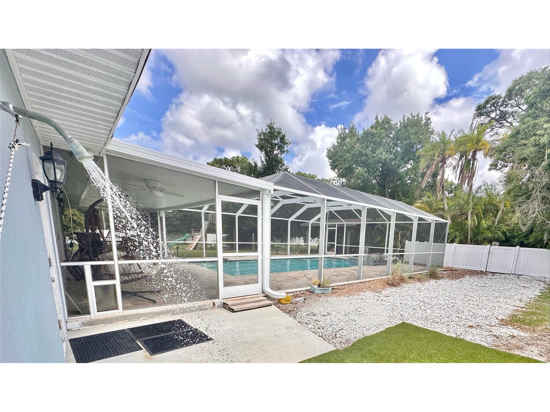 2746 53rd Street Sarasota FL 34234 A4696132 image8