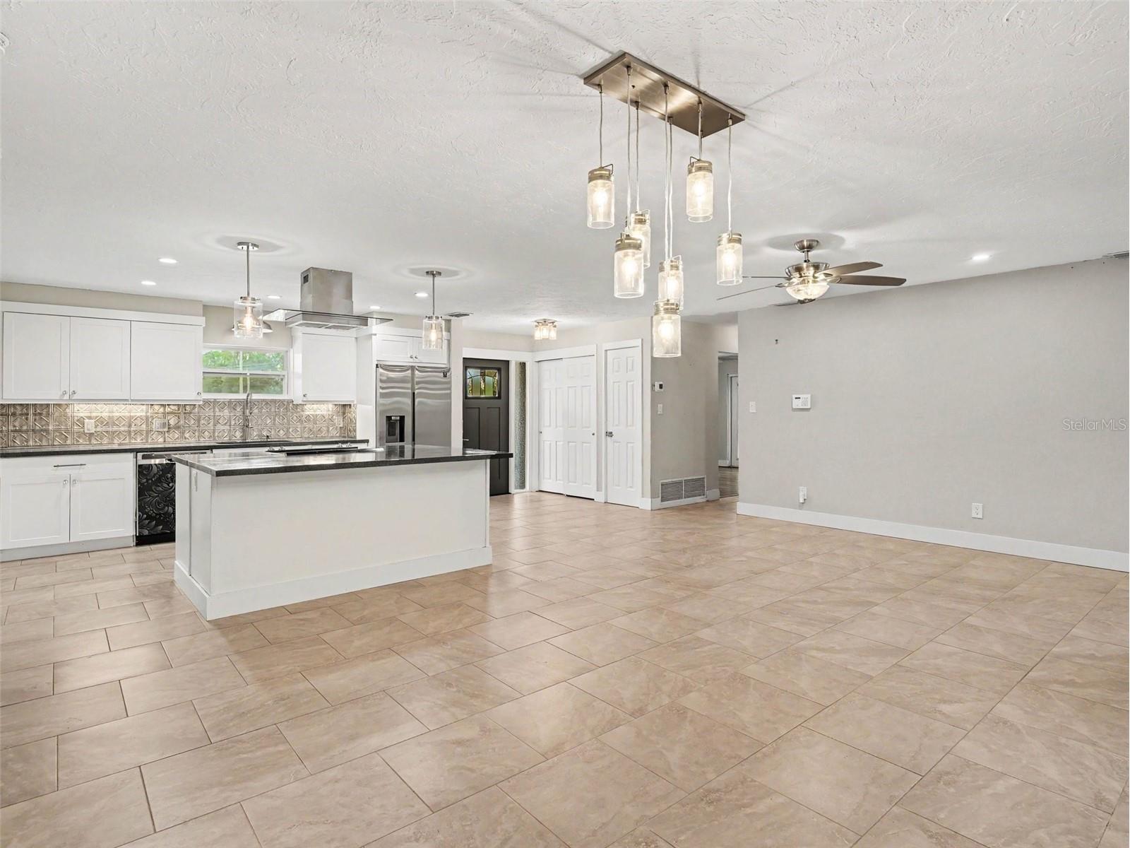 2746 Hibiscus Street Sarasota FL 34239 O6404525 image13