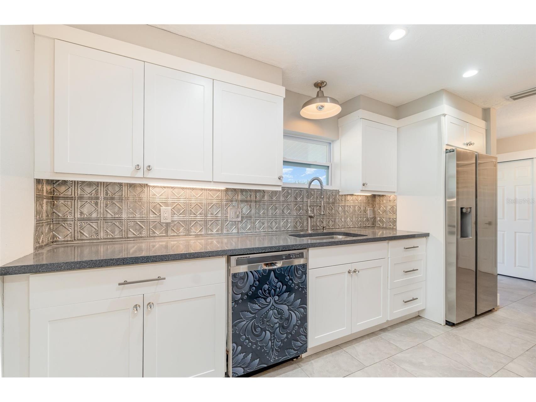 2746 Hibiscus Street Sarasota FL 34239 O6404525 image18