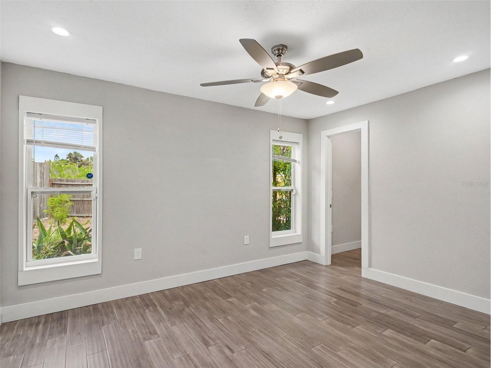 2746 Hibiscus Street Sarasota FL 34239 O6404525 image22