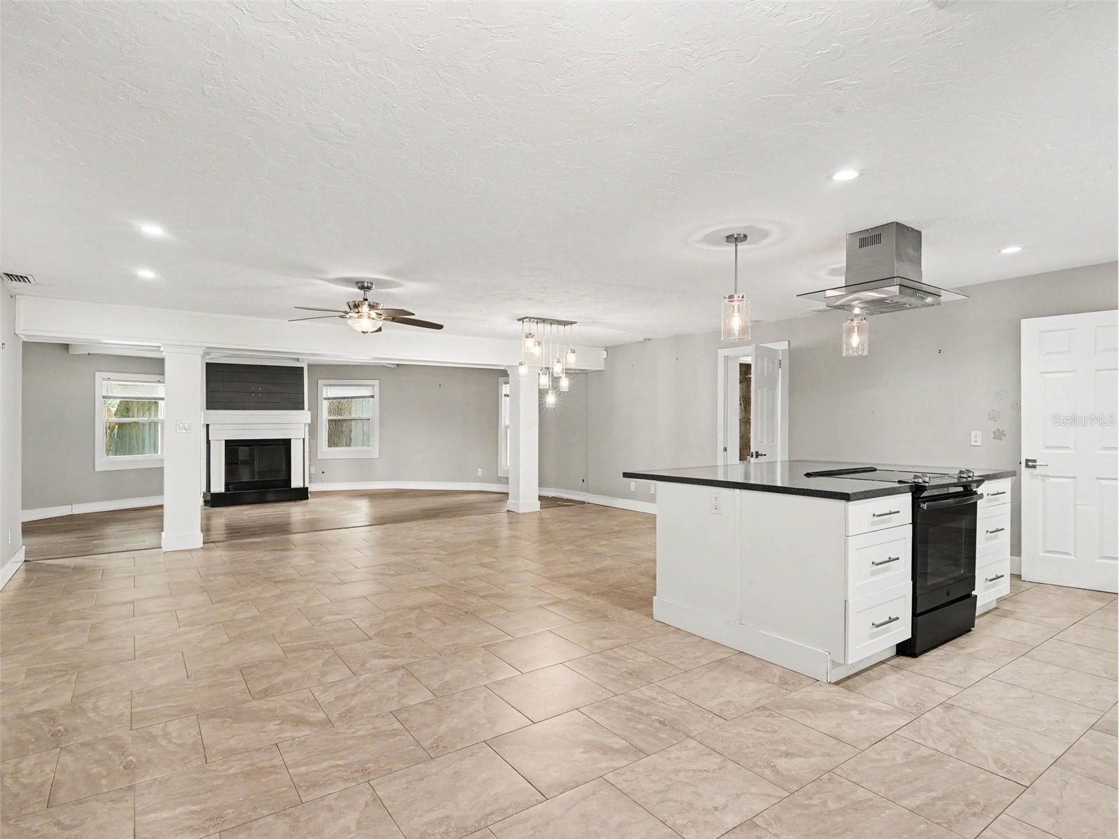 2746 Hibiscus Street Sarasota FL 34239 O6404525 image4