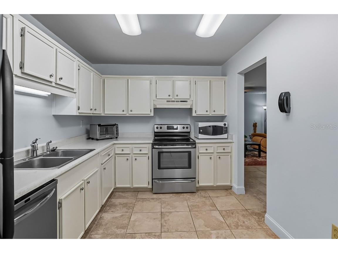 2746 SW 14 Drive #2746 Gainesville FL 32608 GC533933 image14