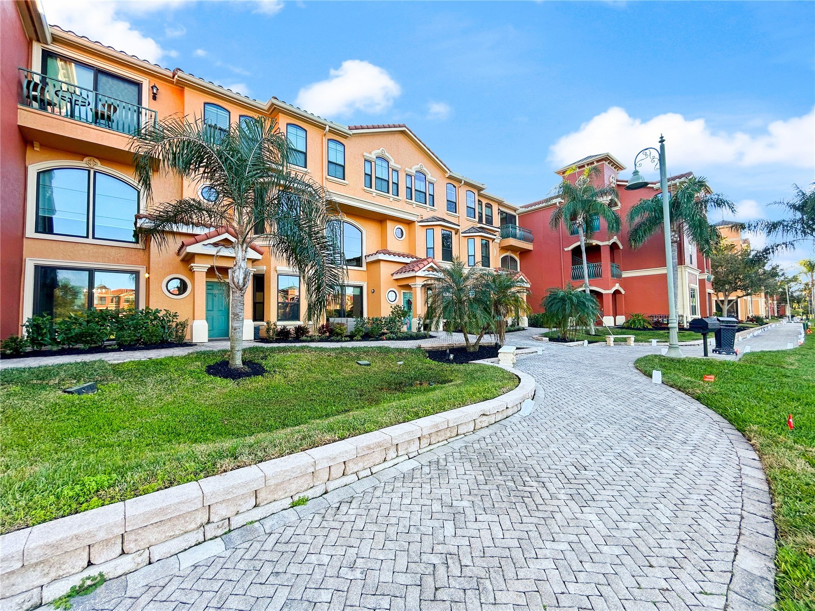 2746 Via Tivoli #115B Clearwater FL 33764 - OLD TAMPA BAY C7521045 image1