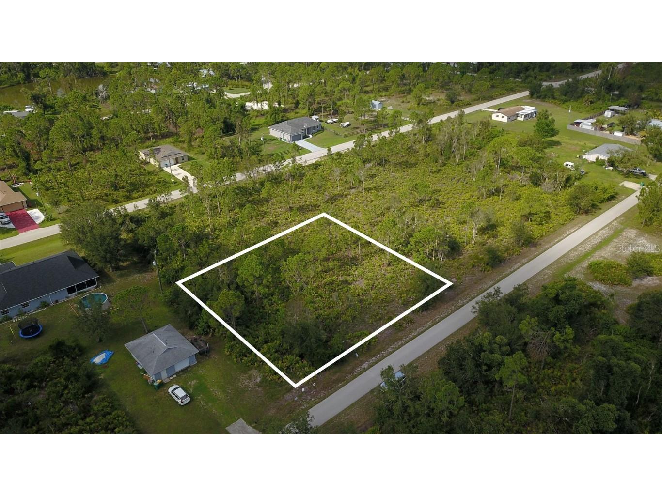 27469 Sunset Drive Punta Gorda FL 33955 C7456827 image1