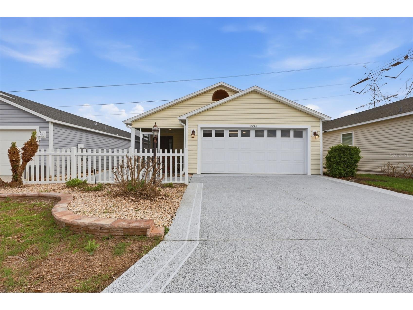 2747 Dyson Loop The Villages FL 32163 O6386939 image1