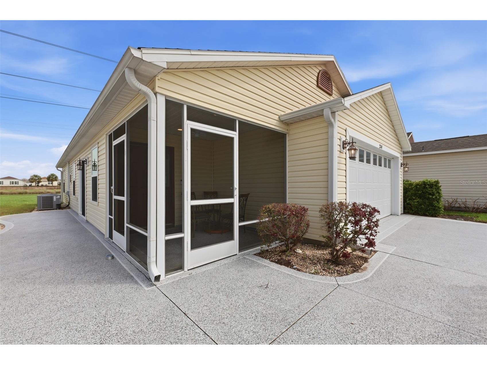 2747 Dyson Loop The Villages FL 32163 O6386939 image2