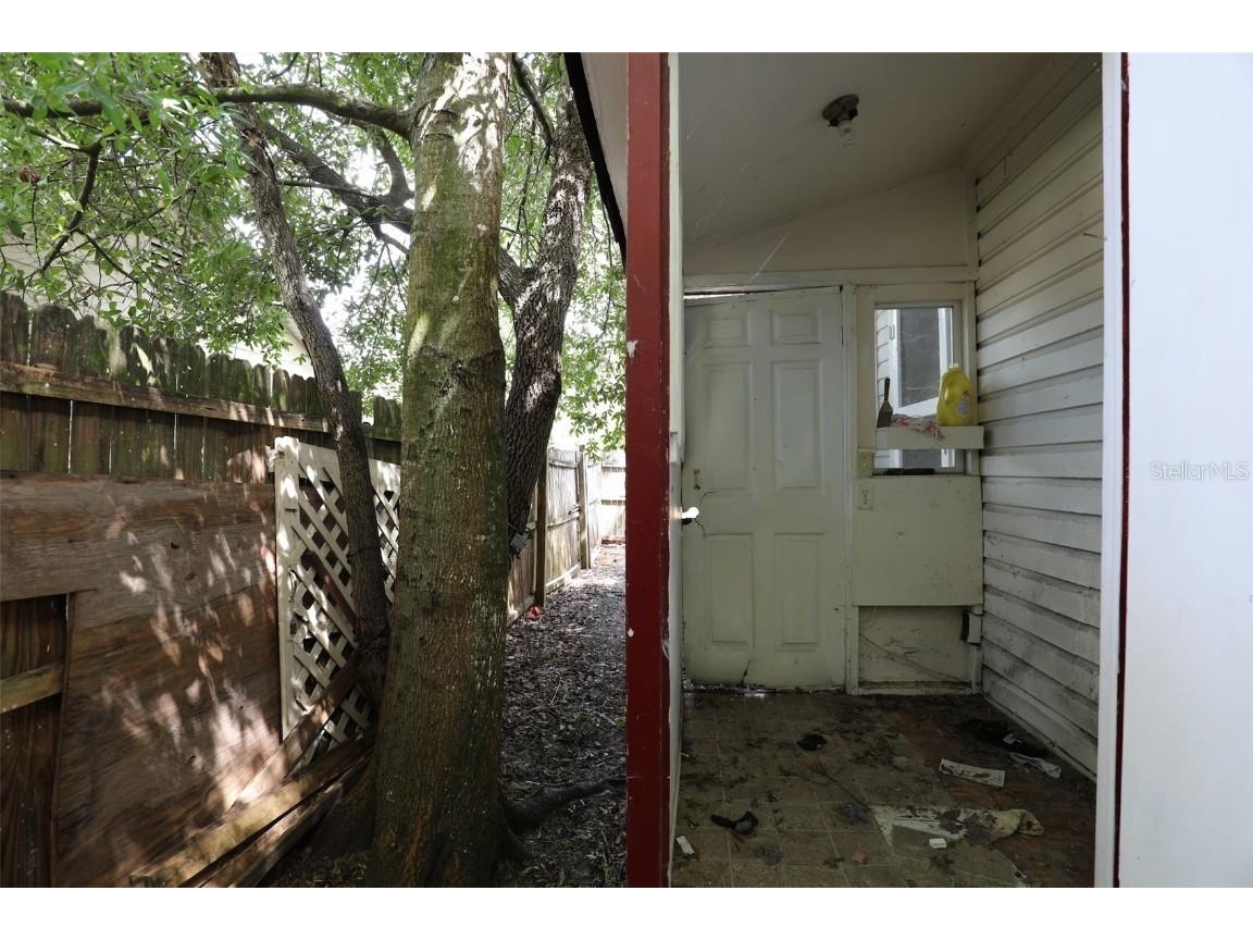 2747 Eaton Avenue Lakeland FL 33803 TB8425779 image31