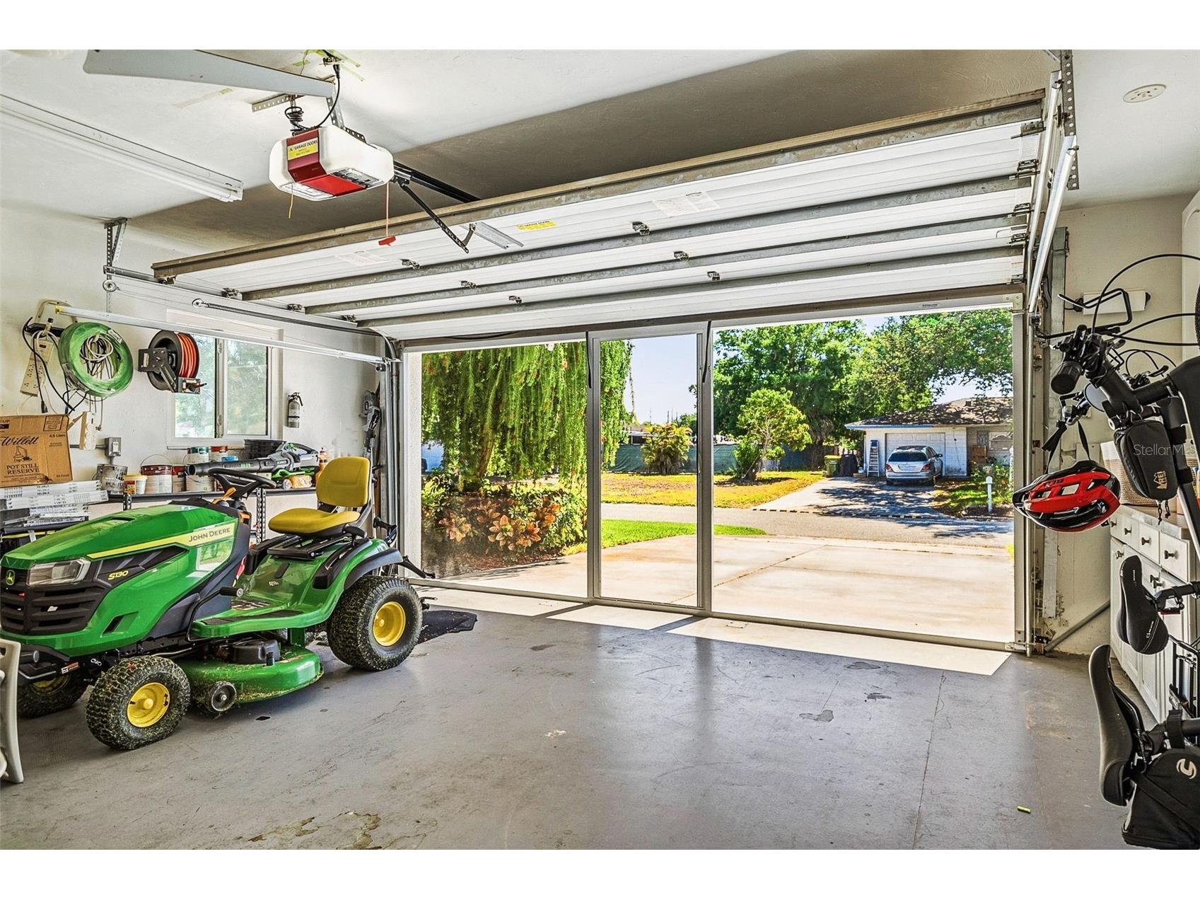 2747 Jefferson Circle Sarasota FL 34239 A4692671 image28