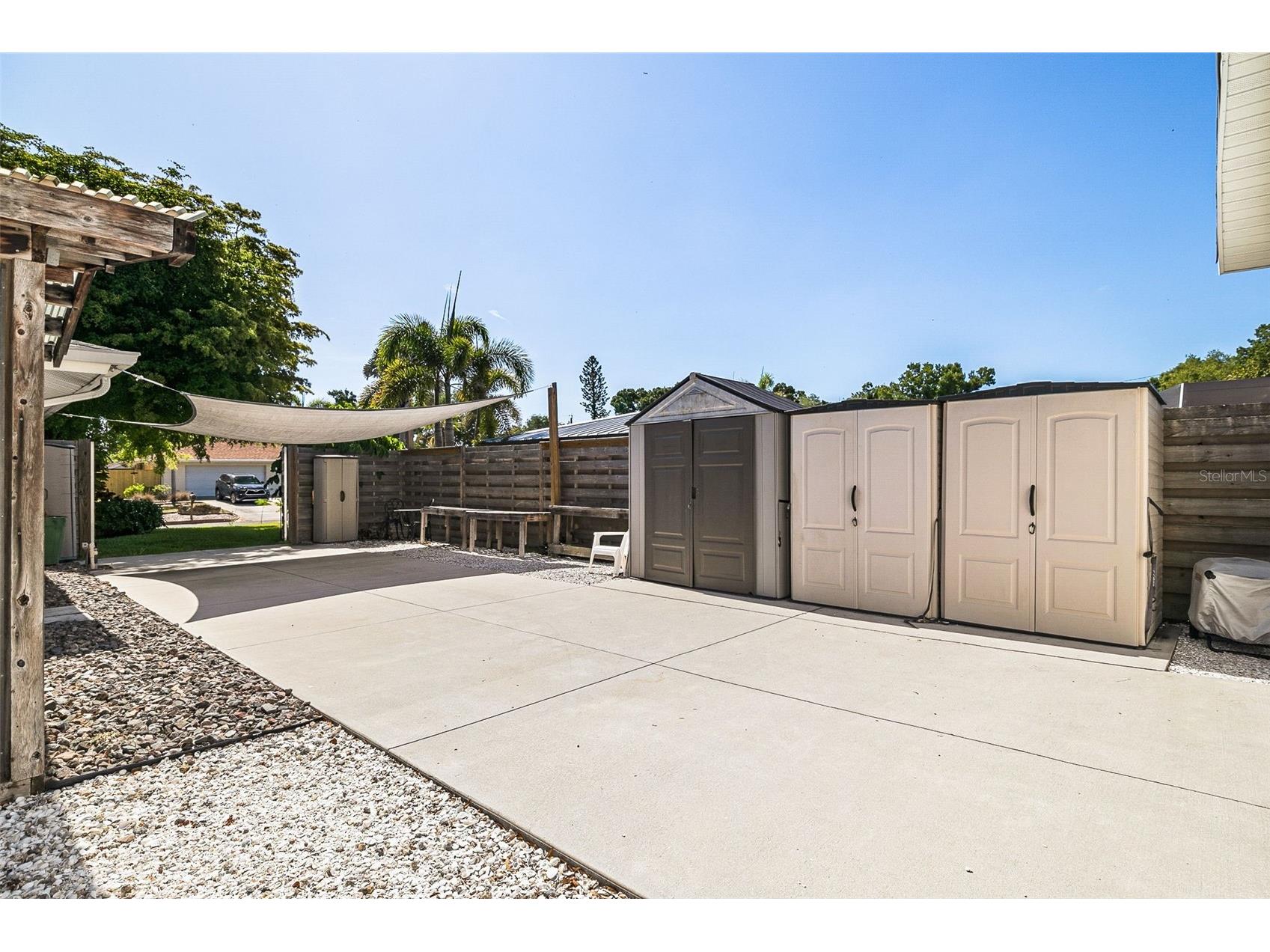 2747 Jefferson Circle Sarasota FL 34239 A4692671 image36