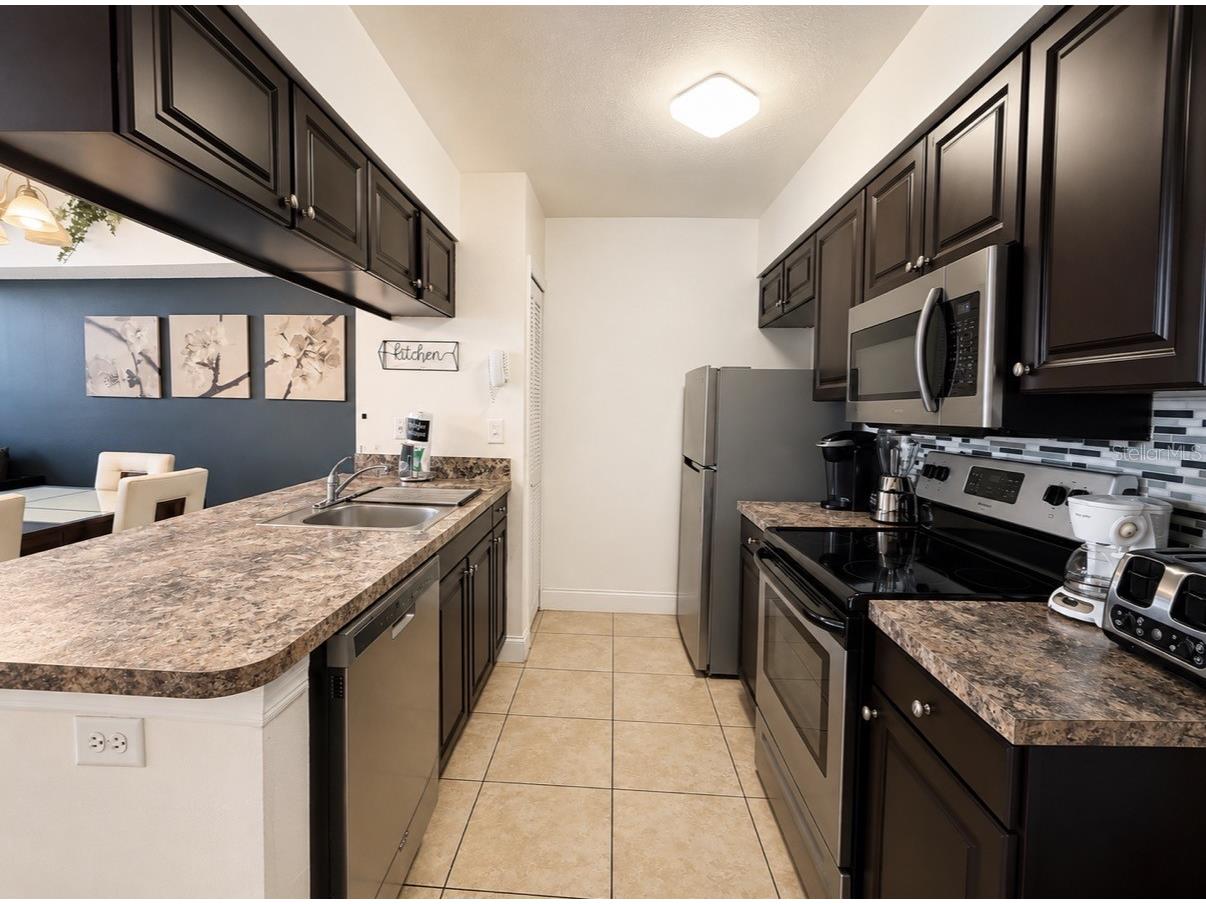 2747 N Poinciana Boulevard #10 Kissimmee FL 34746 O6410914 image9