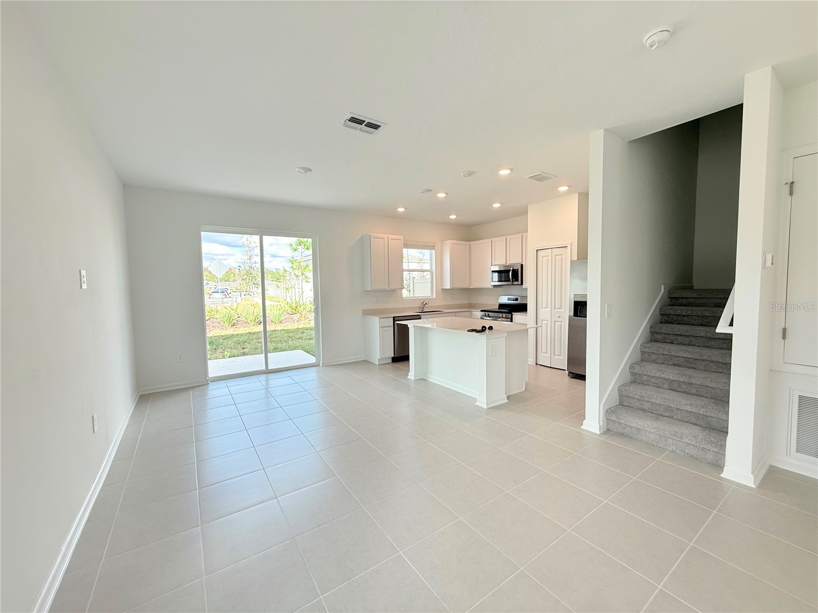 2747 Skyline Loop Kissimmee FL 34758 S5151484 image8