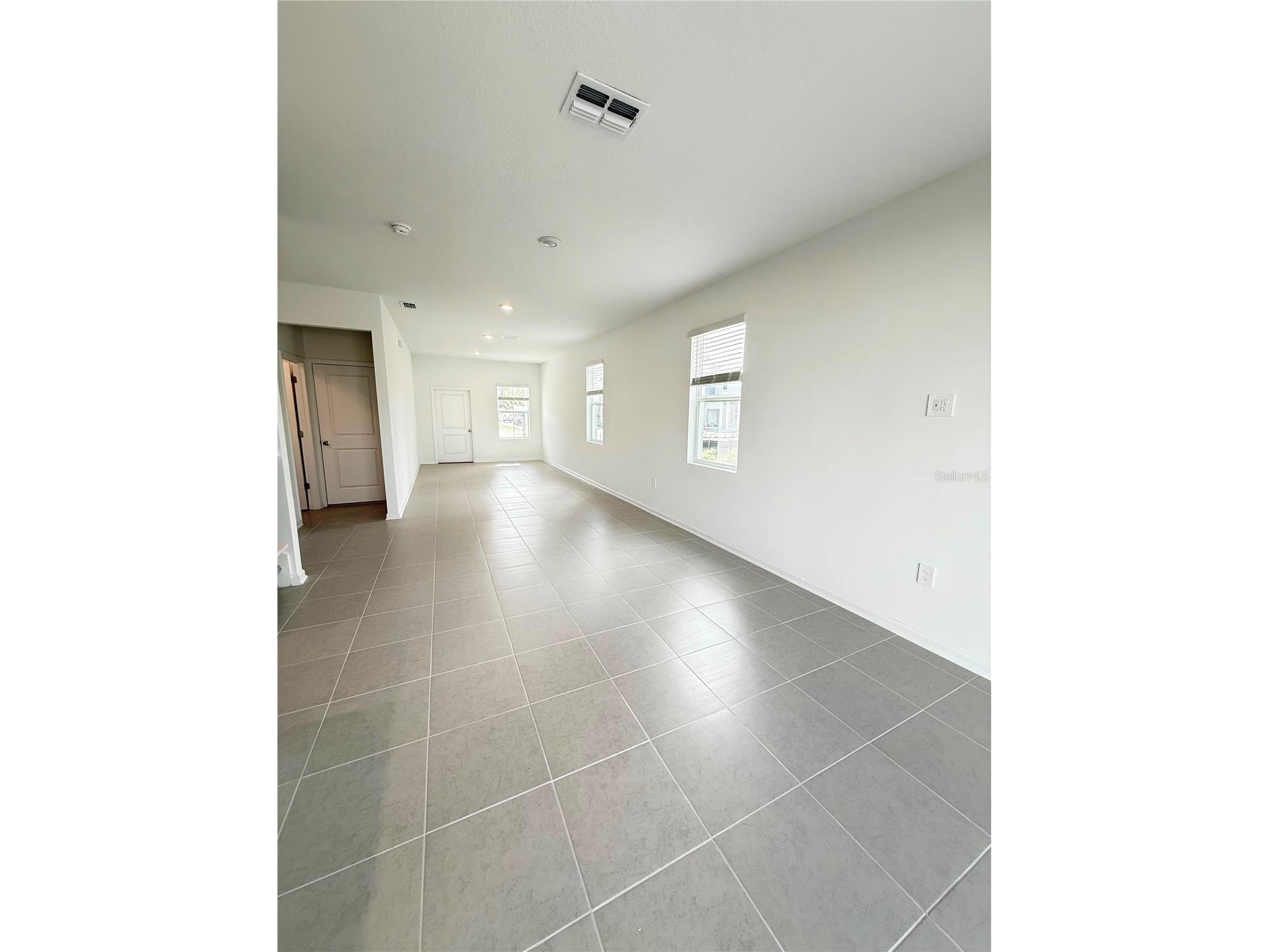 2747 Skyline Loop Kissimmee FL 34758 S5151484 image9