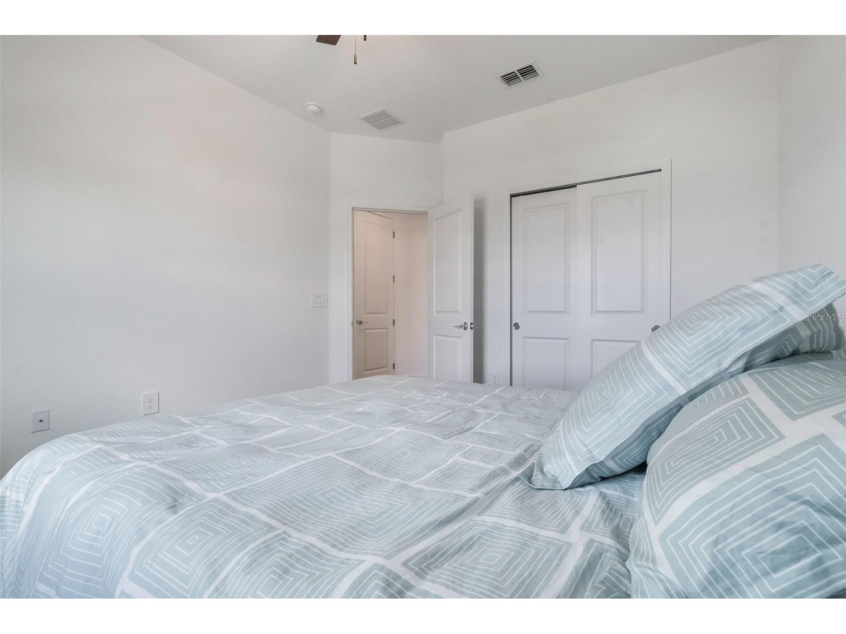 2747 Slash Way Saint Cloud FL 34771 O6377902 image36