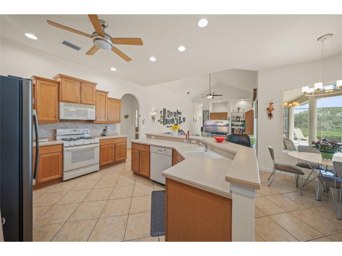 2748 Harvest Drive Sarasota FL 34240 A4661796 image14