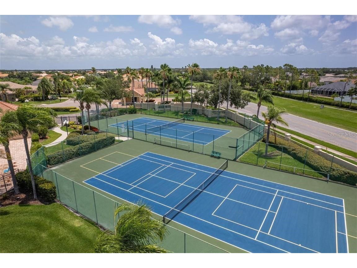 2748 Harvest Drive Sarasota FL 34240 A4661796 image43