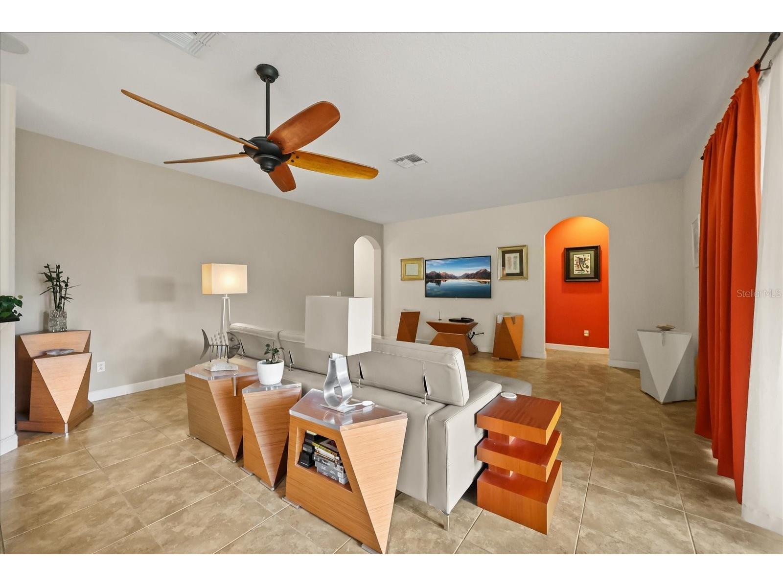 2748 Palastro Way Ocoee FL 34761 - LAKE APOPKA O6395621 image13