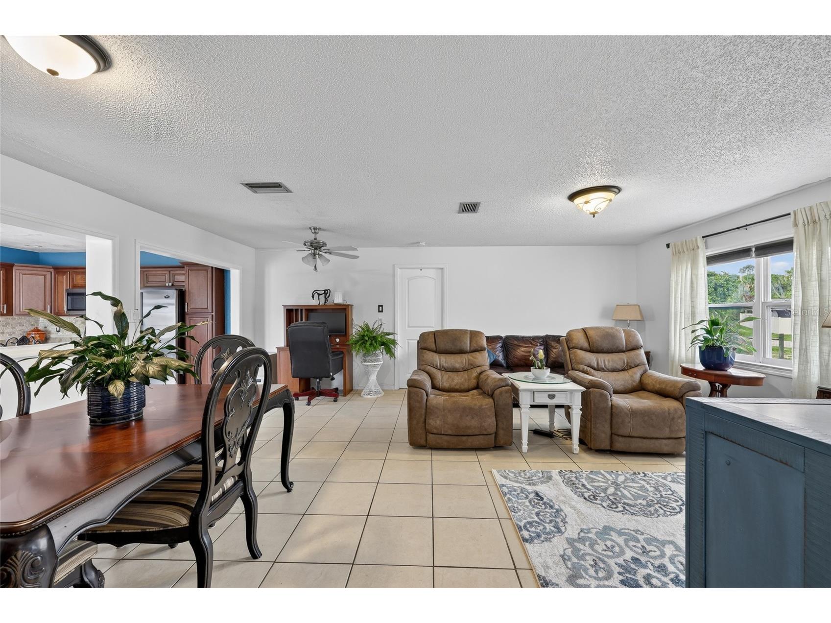27484 S Twin Lakes Drive Punta Gorda FL 33955 C7526610 image6